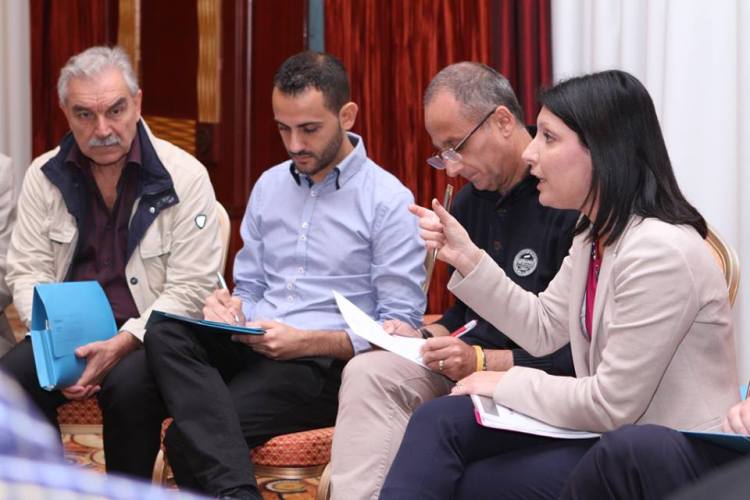 Diskussjoni f'wieħed mill-gruppi ta' ħidma waqt il-Forum Nazzjonali